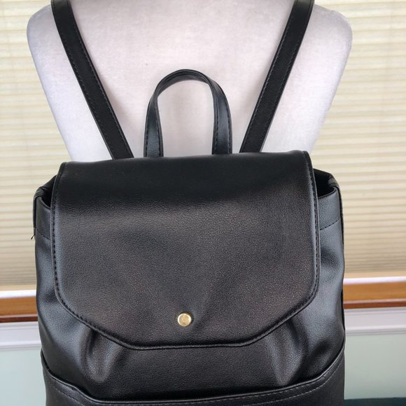 NEW - Time And Tru Black Faux Leather Backpack Academia Classic Minimalist - Picture 2 of 14
